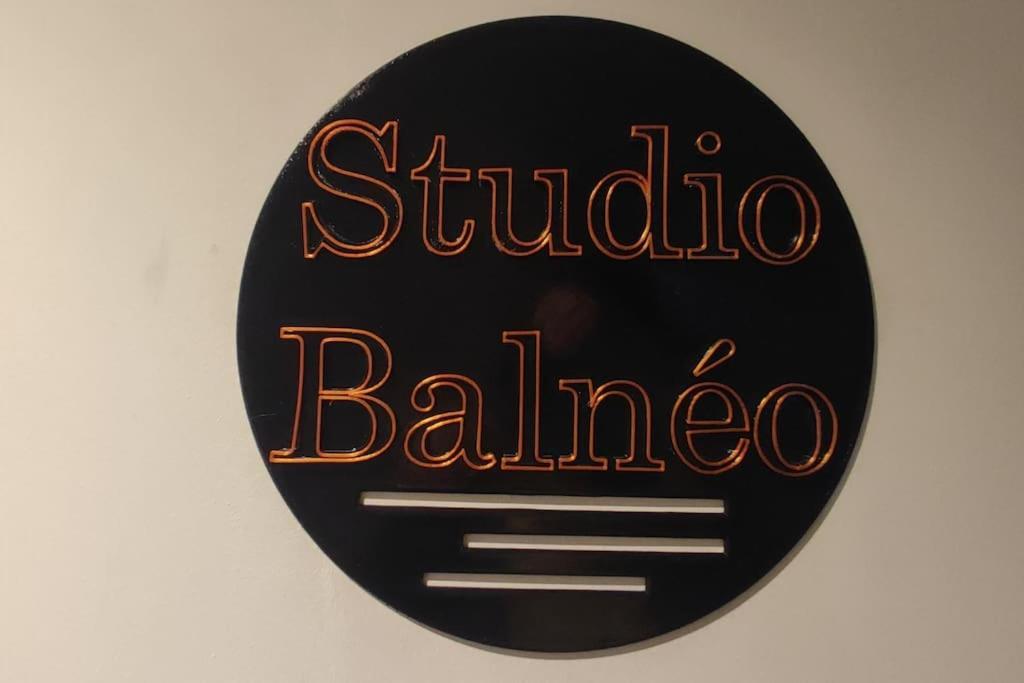 Studio Paisible Et Balneo ヴザン・ル・コケ エクステリア 写真